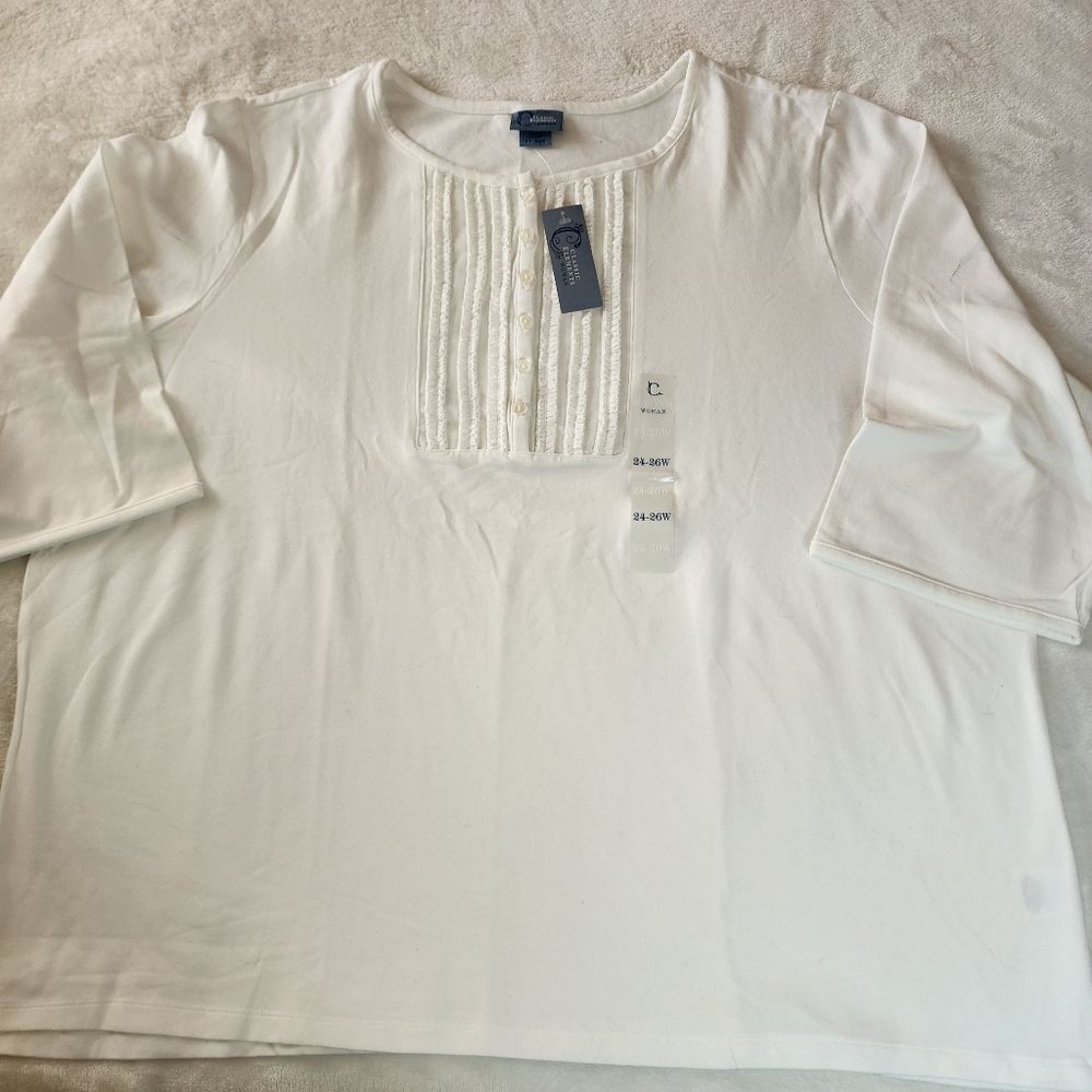 Classic Elements NWT White 3/4 Sleeve Ruffled Bodice With Buttons Size 24-26W